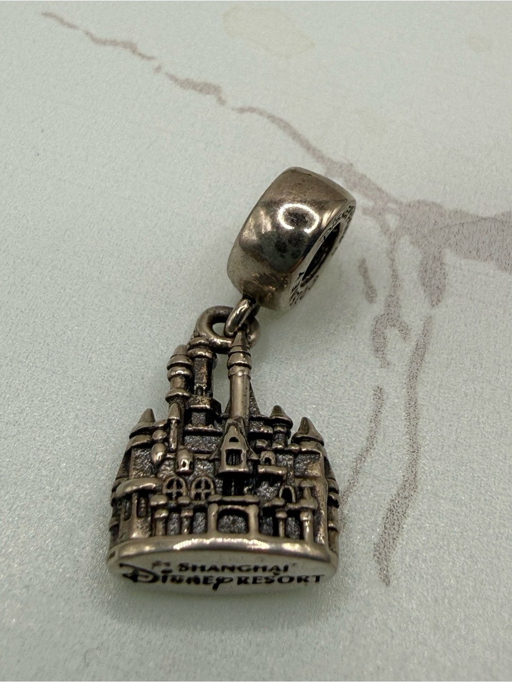 Pandora Disney Resort 2016 Disneyland Castle